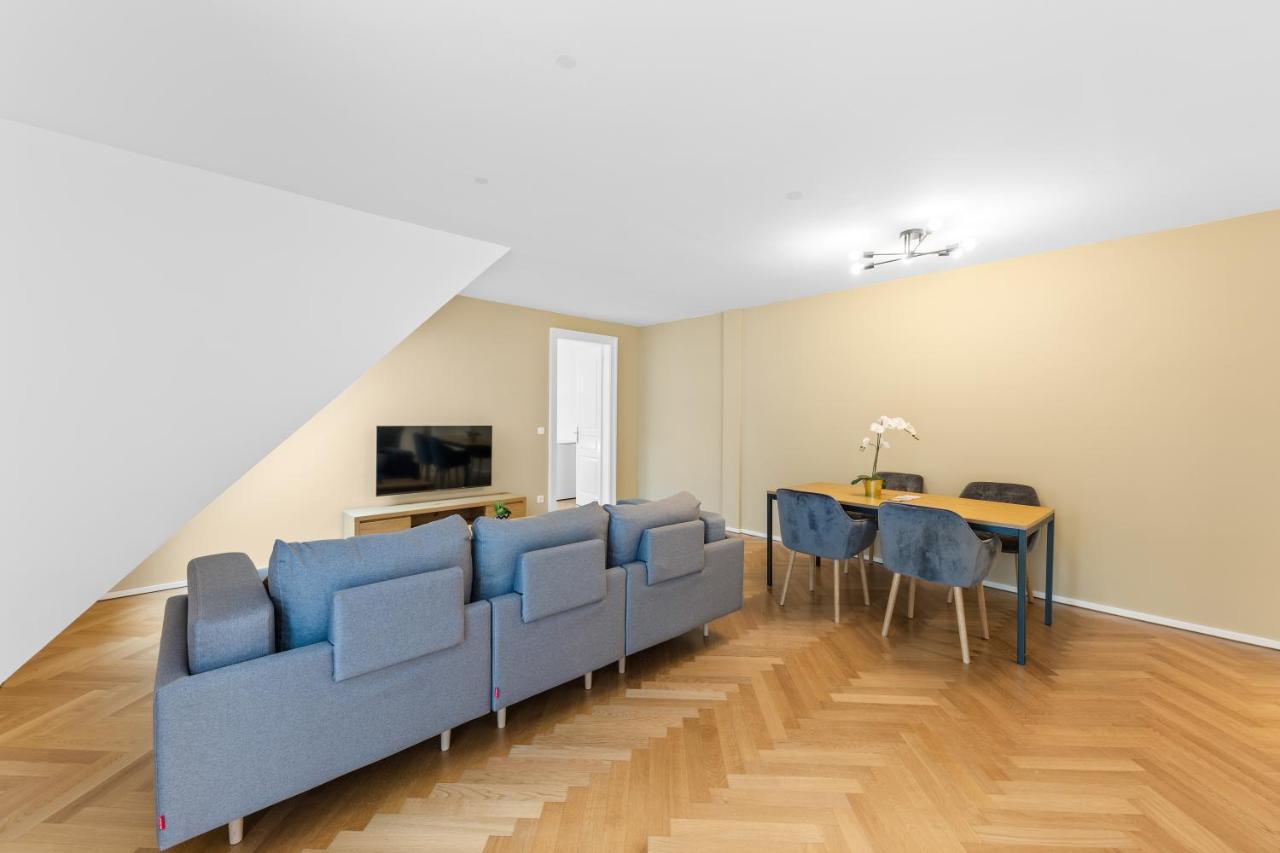 Chic Residences #13 * Brand New * Apartment
